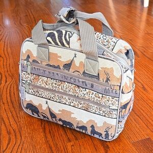Safari Pioneer Express Travel Tote Zipper Bag